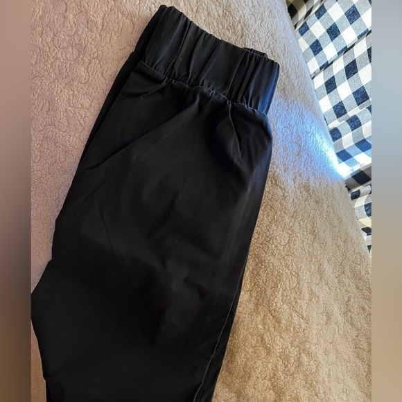 NWOT. Size 6T Eddie Bauer nylon joggers, green/gray color elastic waist & cuffs. - Picture 7 of 7